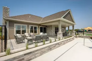 N28W25285 Parkway Ridge Circle, Pewaukee, WI 53072 - Photo 54