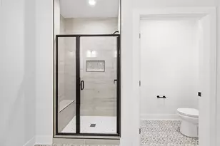 N28W25285 Madeline Blvd, Pewaukee, WI 53072 - Photo 30