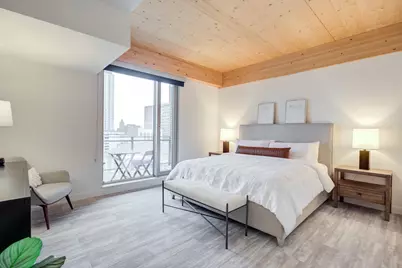 700 E Kilbourn Ave, Milwaukee, WI 53202 - Photo 4