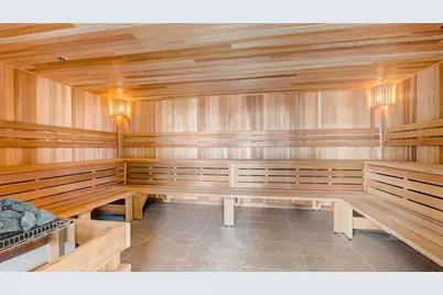 700 E Kilbourn Ave, Milwaukee, WI 53202 - Photo 10