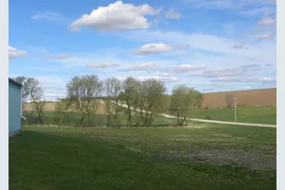 W2584  Oaklawn Rd #3, Rubicon, WI 53059 - Photo 4