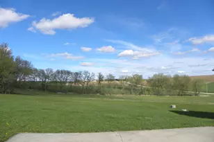 W2584 Oak Lawn Rd, Rubicon, WI 53059 - Photo 10