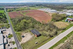 1915 County Rd W, Grafton, WI 53024 - Photo 14