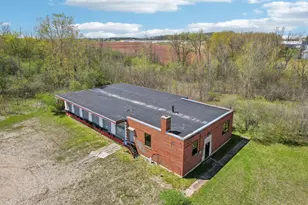 1915 County Rd W, Grafton, WI 53024 - Photo 10