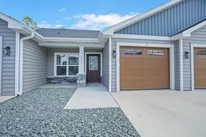 117  Eiche Dr #2, Slinger, WI 53086 - Photo 2