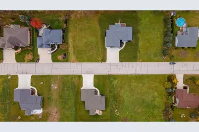 Lt4  Oriole Ln, Howards Grove, WI 53083 - Photo 2