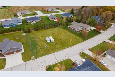 Lt7  Oriole Ln, Howards Grove, WI 53083 - Photo 2