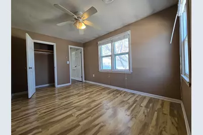 3019  Phillips Ave, Racine, WI 53403 - Photo 12