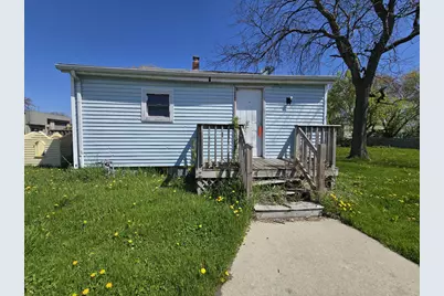 3031  Phillips Ave, Racine, WI 53403 - Photo 4