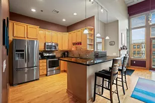 1325 N Van Buren St, Milwaukee, WI 53202 - Photo 8