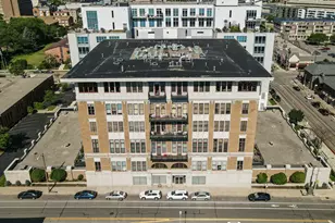 1325 N Van Buren St, Milwaukee, WI 53202 - Photo 42