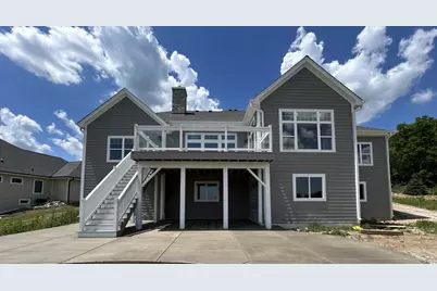 W253N5598  Crescent Hill Dr, Sussex, WI 53089 - Photo 8