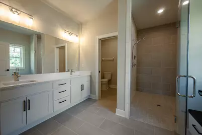 W253N5598  Crescent Hill Dr, Sussex, WI 53089 - Photo 26