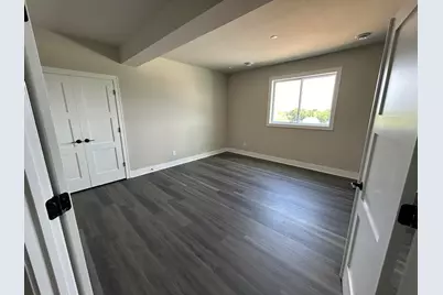 W253N5598  Crescent Hill Dr, Sussex, WI 53089 - Photo 30