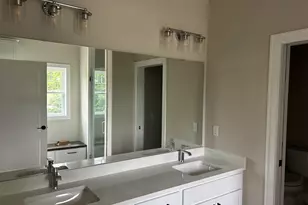 W253N5598 Cres Hl Dr, Sussex, WI 53089 - Photo 24