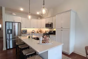 609 Cadence Cir, Lake Geneva, WI 53147 - Photo 10