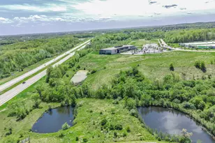 1275 W Paradise Dr, West Bend, WI 53095 - Photo 1