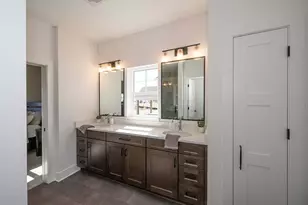 W214N6684 Fairview Dr, Menomonee Falls, WI 53051 - Photo 34