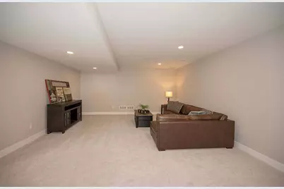 W214N6684  Fairview Dr, Menomonee Falls, WI 53051 - Photo 36