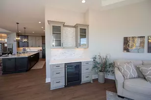 W214N6684 Fairview Dr, Menomonee Falls, WI 53051 - Photo 20