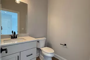 W215N4855 Kathleen Dr, Menomonee Falls, WI 53051 - Photo 12