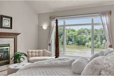 94  Hidden Acres Ct, Appleton, WI 54915 - Photo 6