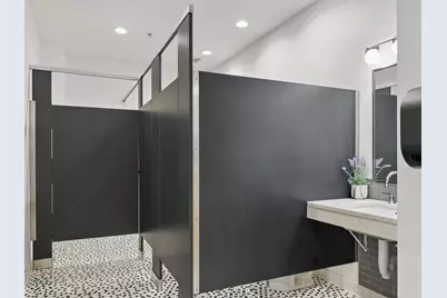 804  Jay St #Suite 1, Manitowoc, WI 54220 - Photo 18