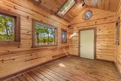 9561  Maple Tree Rd, Farmington, WI 53040 - Photo 34