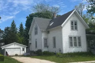 154 S East St, Elkhart Lake, WI 53020 - Photo 1