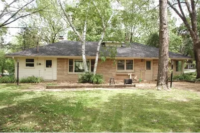 2347 N 117th St, Wauwatosa, WI 53226 - Photo 28