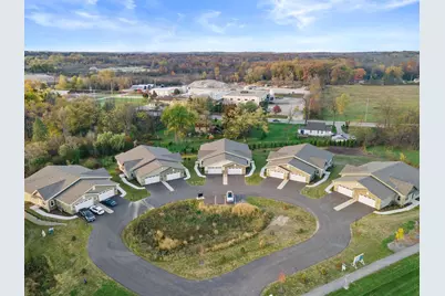 20840  Gray St, Lannon, WI 53046 - Photo 2