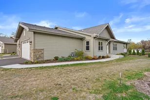 20840 Gray St, Lannon, WI 53046 - Photo 36