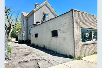 1642  Washington Ave, Racine, WI 53403 - Photo 2