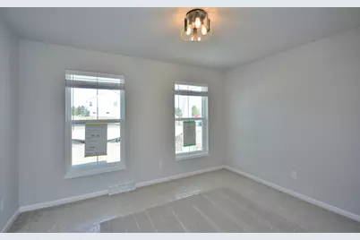 1001  5 Mile Rd, Racine, WI 53402 - Photo 10