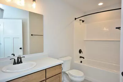 1001  5 Mile Rd, Racine, WI 53402 - Photo 32