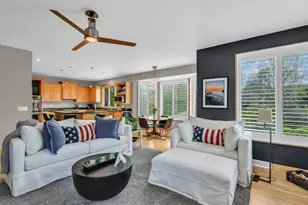 8 Lake Pointe Cir, Racine, WI 53402 - Photo 12