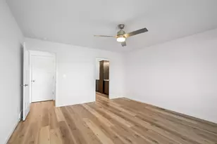 1200 Sween Dr, Holmen, WI 54636 - Photo 16