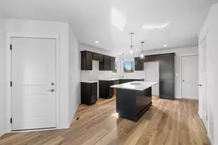 1200 Sween Dr, Holmen, WI 54636 - Photo 8