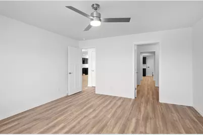 1200  Sween Dr #2, Holmen, WI 54636 - Photo 10