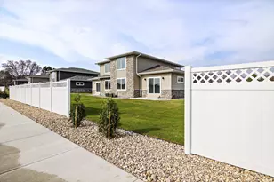 1200 Sween Dr, Holmen, WI 54636 - Photo 34