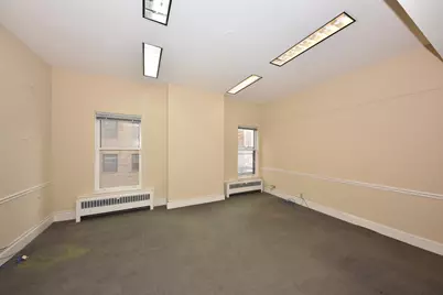 1749 N Prospect Ave, Milwaukee, WI 53202 - Photo 22