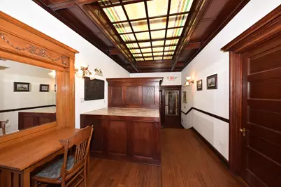 1749 N Prospect Ave, Milwaukee, WI 53202 - Photo 18