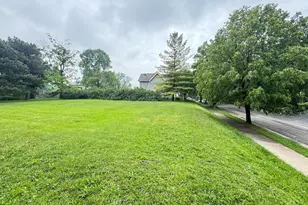 956 N 31st St, Milwaukee, WI 53208 - Photo 1