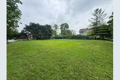 956 N 31st St, Milwaukee, WI 53208 - Photo 6