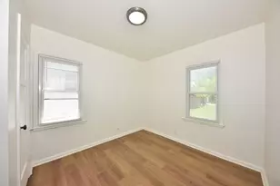 4757 N 21st St, Milwaukee, WI 53209 - Photo 14