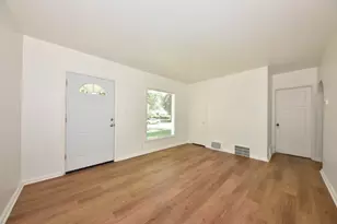 4757 N 21st St, Milwaukee, WI 53209 - Photo 6