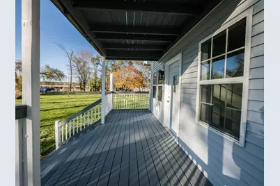 8428  Fox River Rd, Racine, WI 53185 - Photo 14