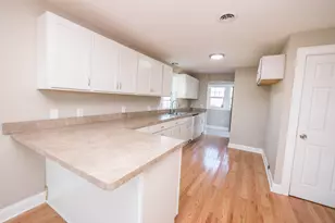 8428 Fox River Rd, Racine, WI 53185 - Photo 4