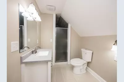 8428  Fox River Rd, Racine, WI 53185 - Photo 10