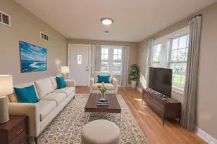 8428 Fox River Rd, Racine, WI 53185 - Photo 6